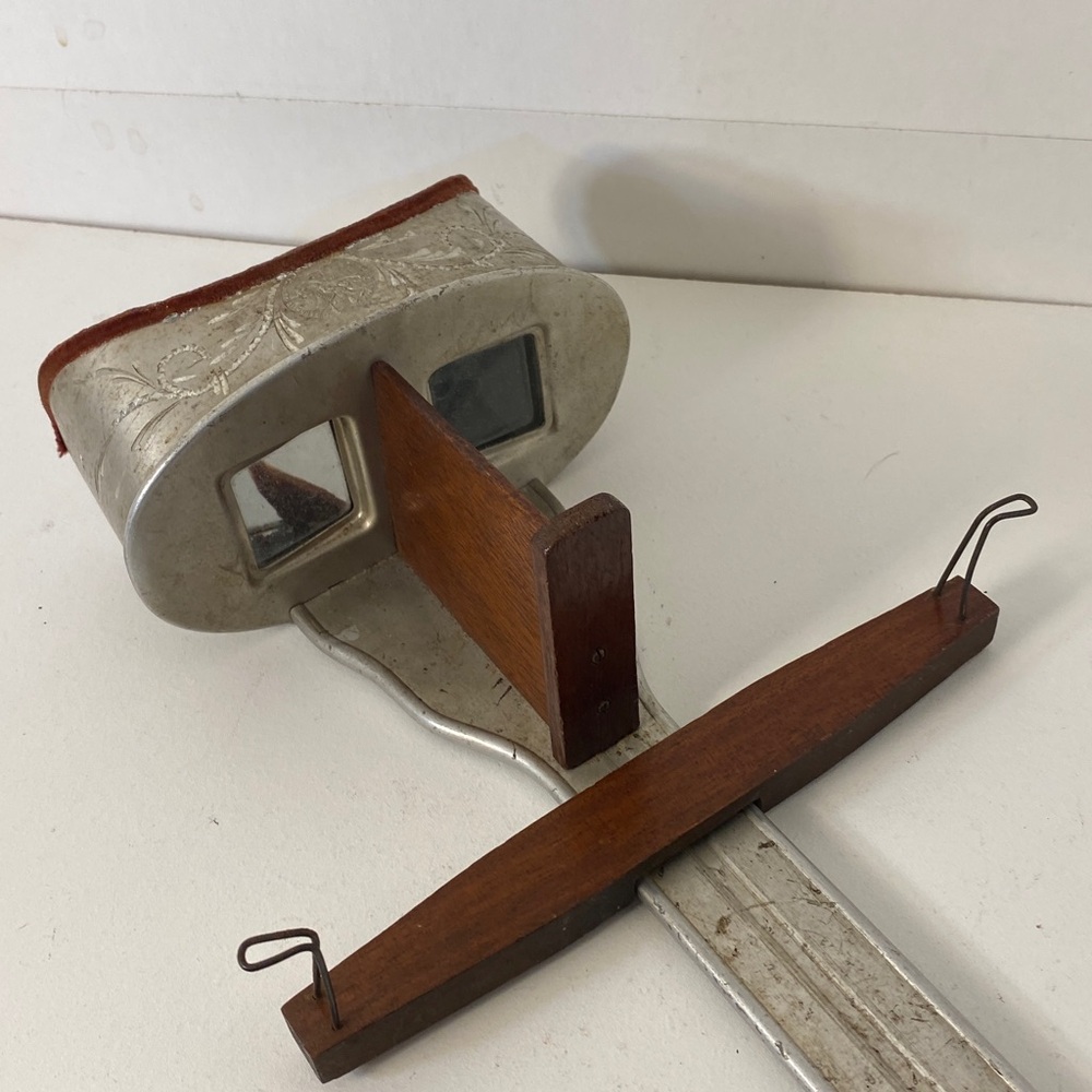 Antique Perfecscope, H.C. White Company, October 15, 1895, June 3, 1902 - Picture 6 of 6